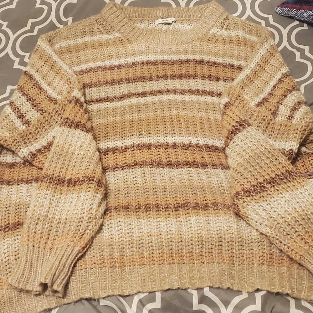 American Eagle Sweater